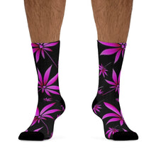 Load image into Gallery viewer, Pink Cannabis Leaf Socks